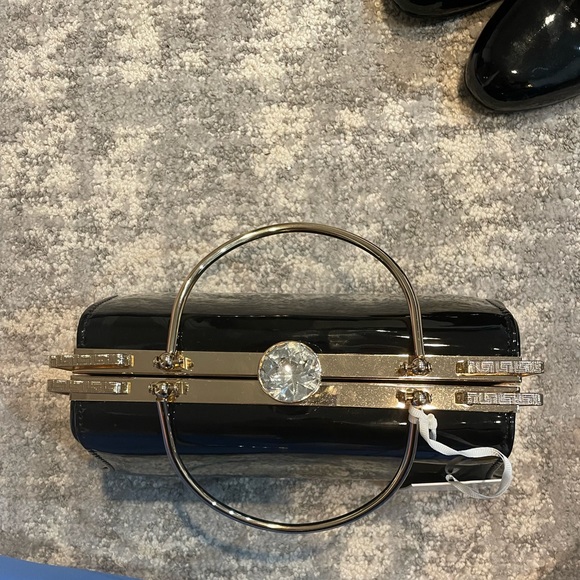 Alyssa Handbag - Picture 2 of 5